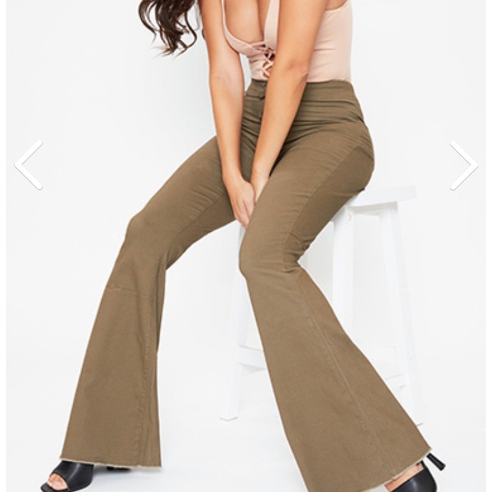 NWT YMI Chloe Pull On Flare Pants Olive Green Size Large Drawstring Waist